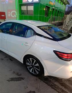 نیسان سێنترا